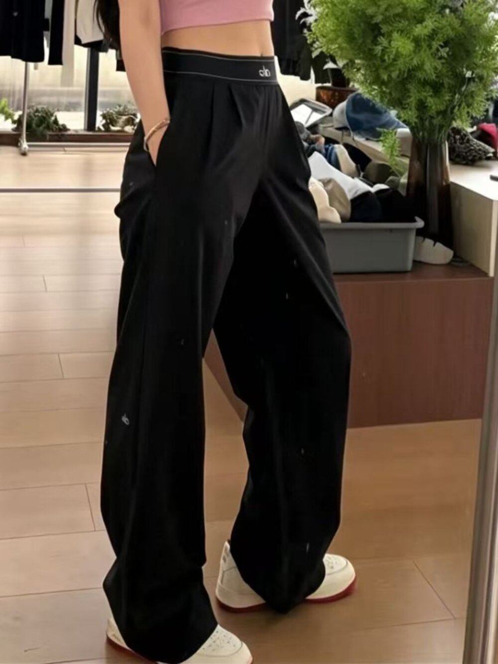 🎉NWT ALO Yoga Suit Up Trouser Black🍷Relaxed Wide Leg Pants 30" Elevated Look